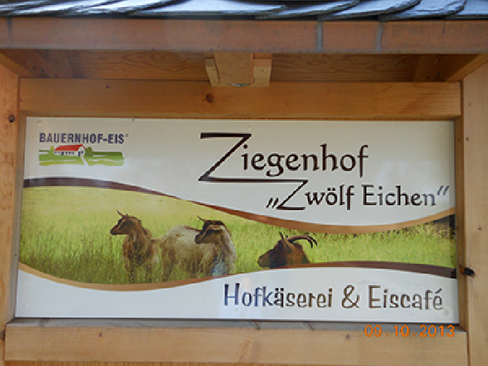 Meck-Café im Ziegenhof "Zwölf Eichen"