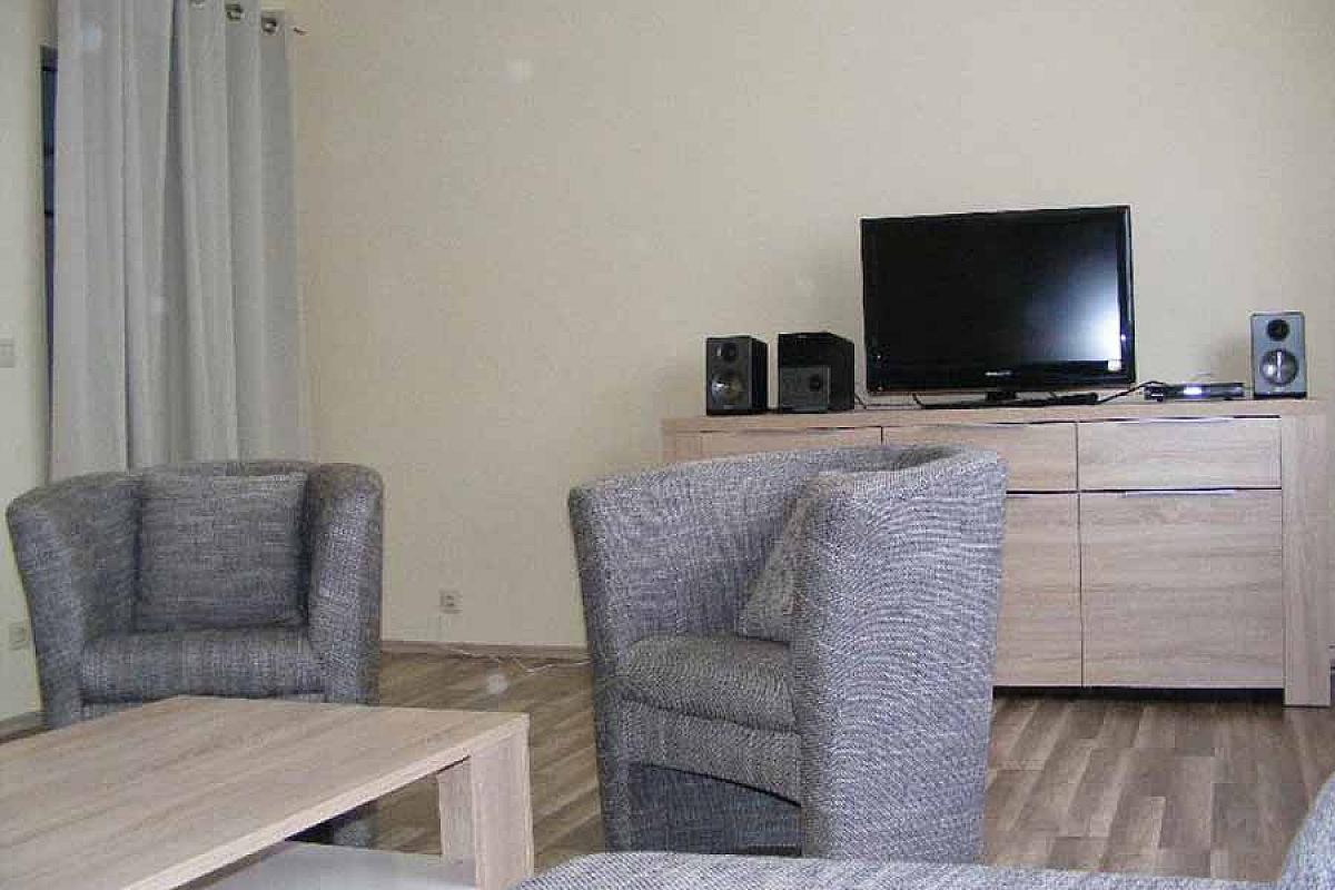 Ferienhäuser Thomas Pap - Wohnzimmer_2012-04-16__3_
