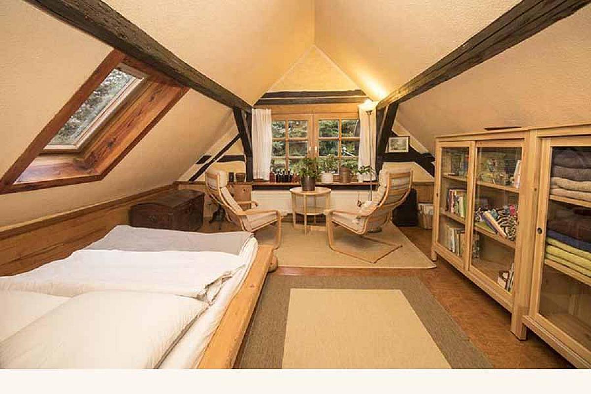 Ferienhaus am Fließ - hexenhaus-schlafzimmer-obergeschoss-1