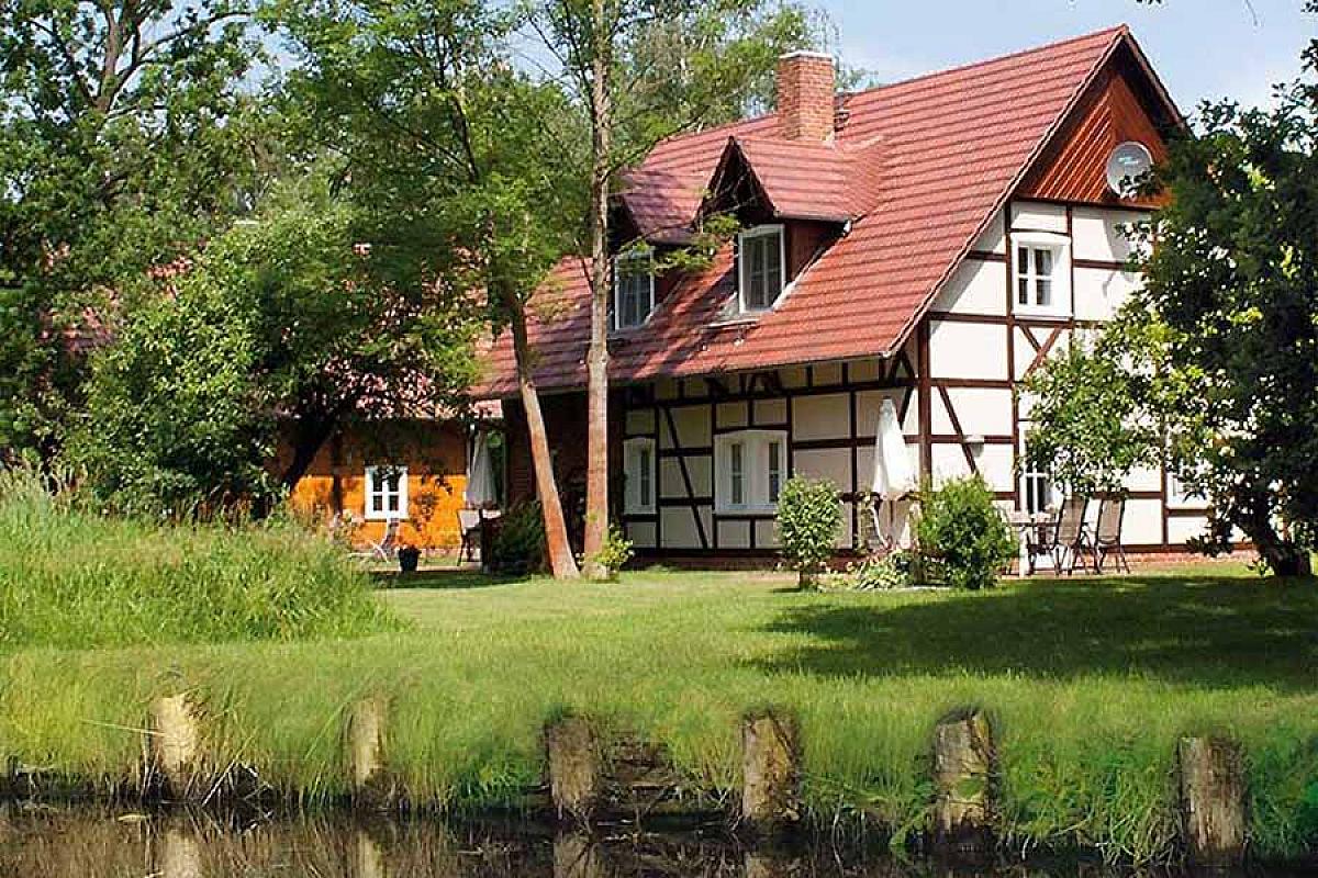 Spreewaldinsel Leipe - spreewald-insel-leipe-wasser-ansicht