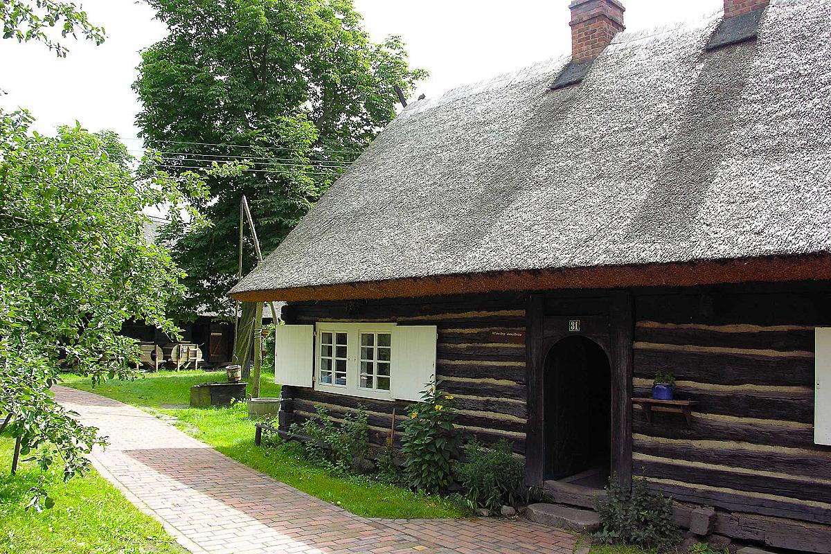 Museum des Landkreises Oberspreewald-Lausitz - hofansicht-bauernhaus-freilandmuseum-lehde-aod004685