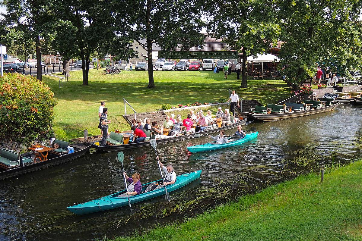 Bootshaus Leineweber - paddelboote-kahn-am-bootshaus-leineweber
