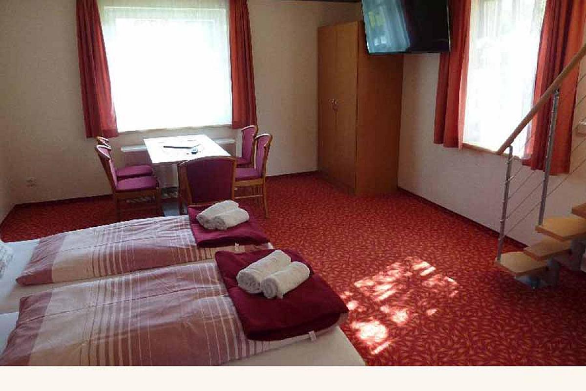 Pension " Spreeaue " - Spreewald_Pension_Spreeaue_in_Burg_Maisonette_Uebernachtungen