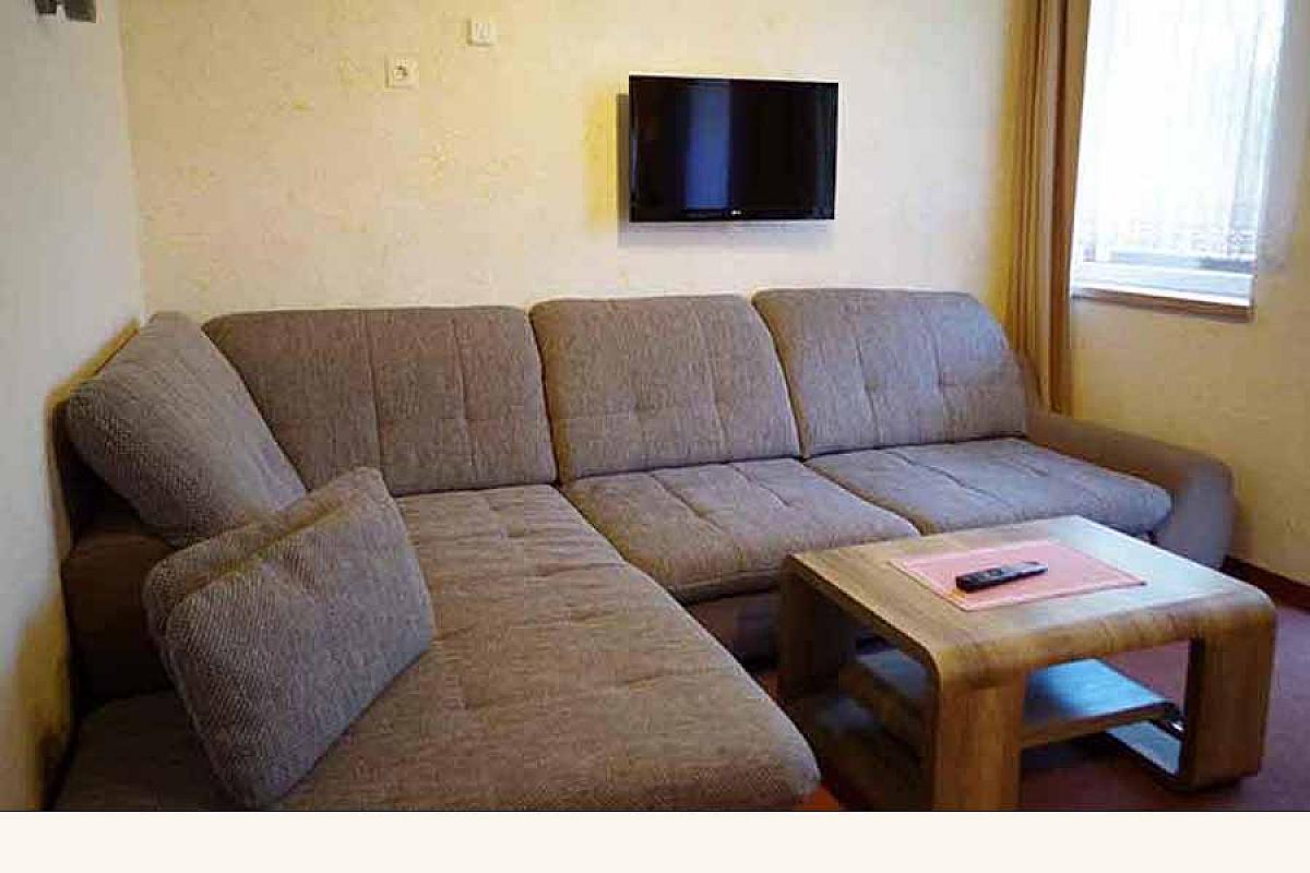 Landgasthof Ochseneck - couch-landgasthof-ochseneck-aod-20180703-7249
