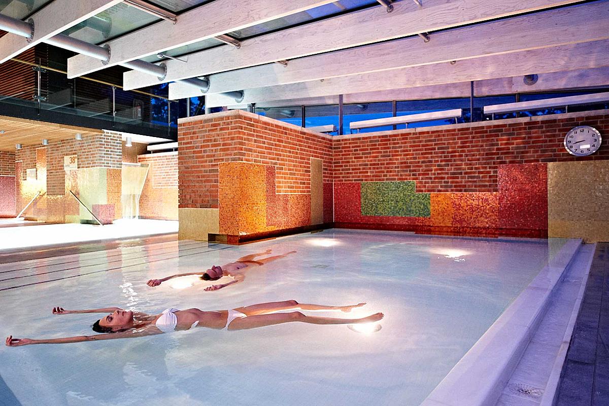 Spreewald Therme GmbH - spreewald-therme-solebad-innenbecken-04