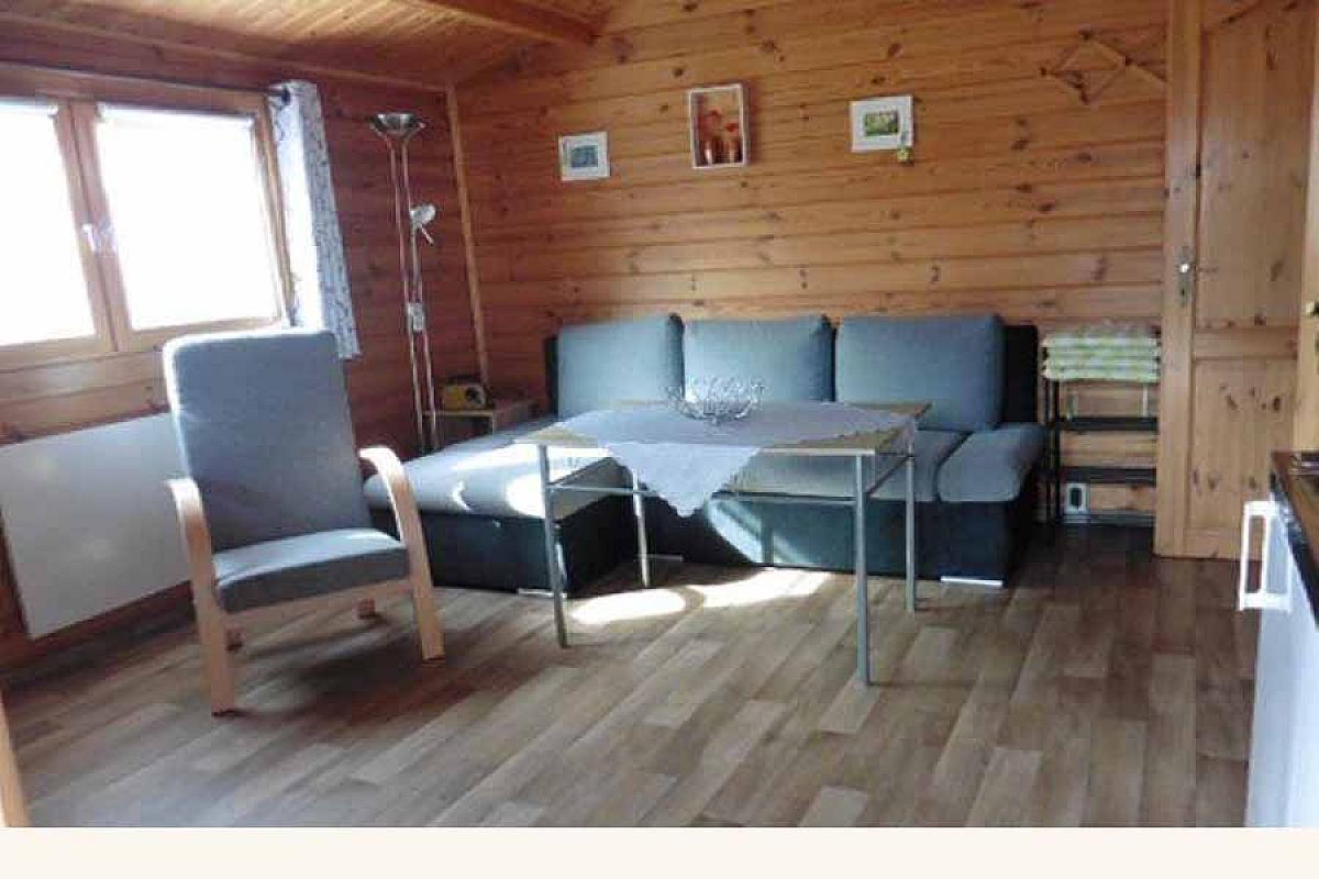 Ferienwohnung Fam. Dehlan - Ferien_im_Spreewald_Wohnzimmer_2024_Spwu.