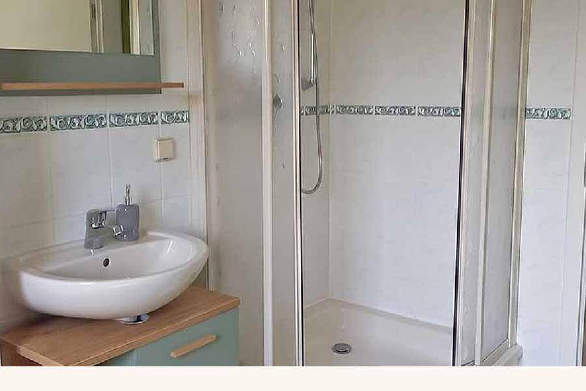 Ferienhaus am Wasser in Trebatsch - ferienhaus-am-wasser-in-tauche-bad-dusche