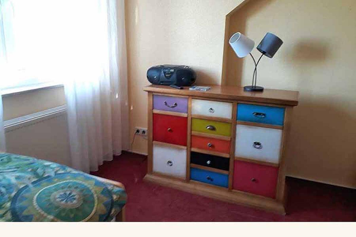 Ferienhaus am Wasser in Trebatsch - ferienhaus-am-wasser-in-tauche-kommode