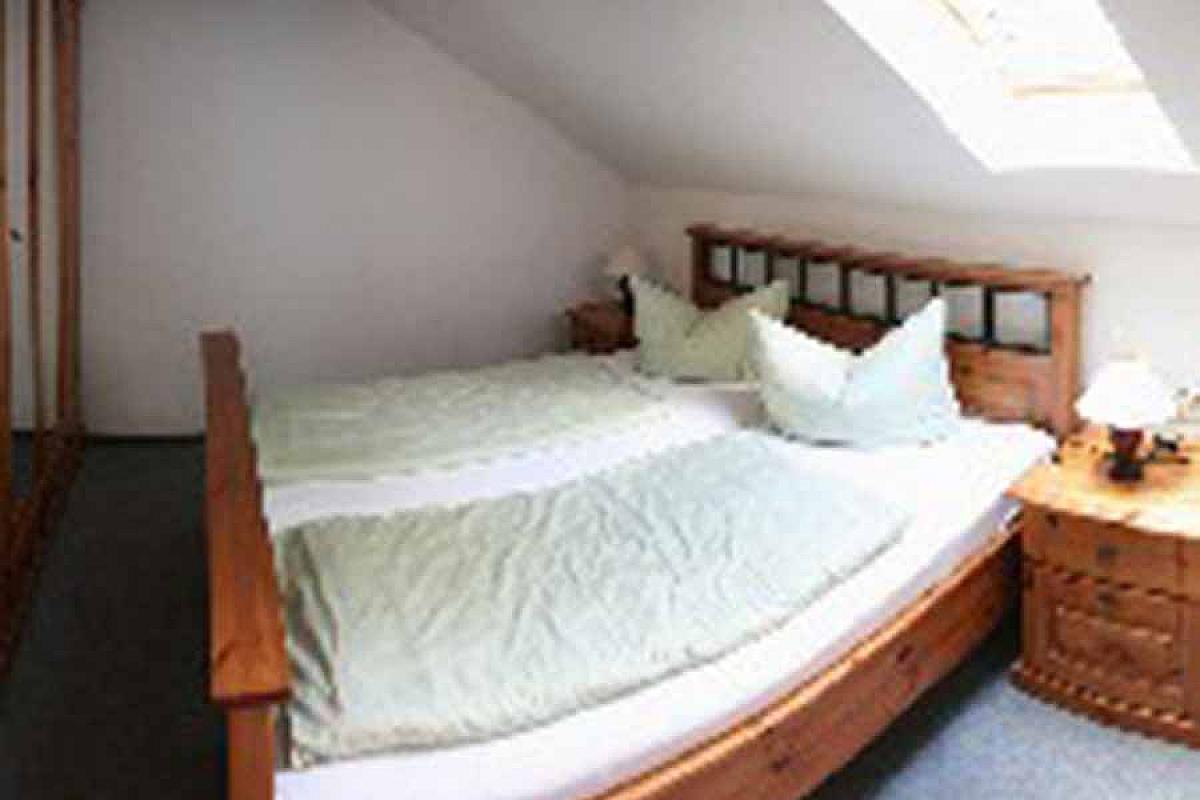 Urlaub auf dem Bauernhof - Schlafzimmer_Fewo_III