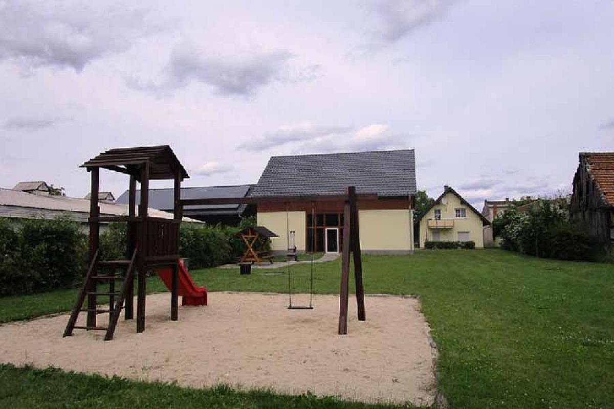 Ferienhof Landidyll - Landidyll_Spielplatz