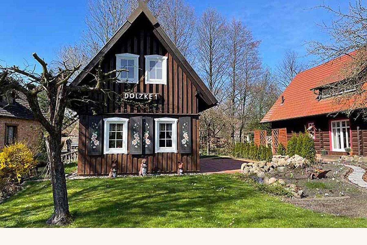 Ferienhaus Dolzke 1 - ferienhaus-giebel-wasserseite