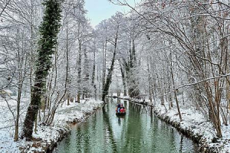 Winterkahnfahrt mit Glühwein und 3-Gang-Menü