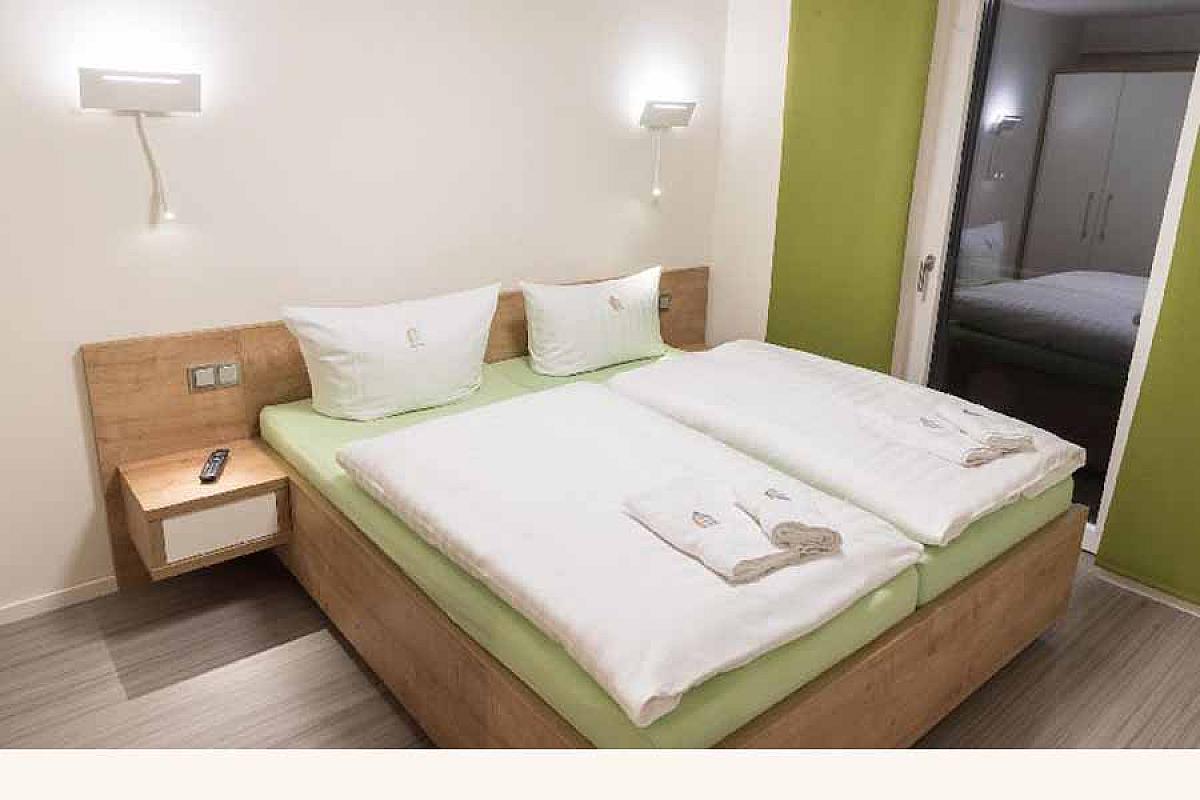 Kauperhof - Prestige_Schlafzimmer_1_und_2