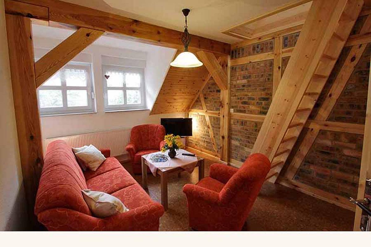 Penkehof im Spreewald - penkehof-fewo-abendsonne-wohnzimmer