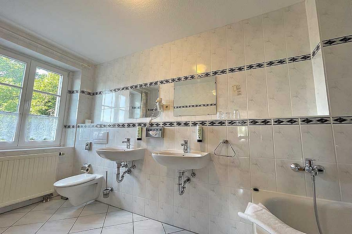 juniorsuite-standard-bad_sia_20240710_38
