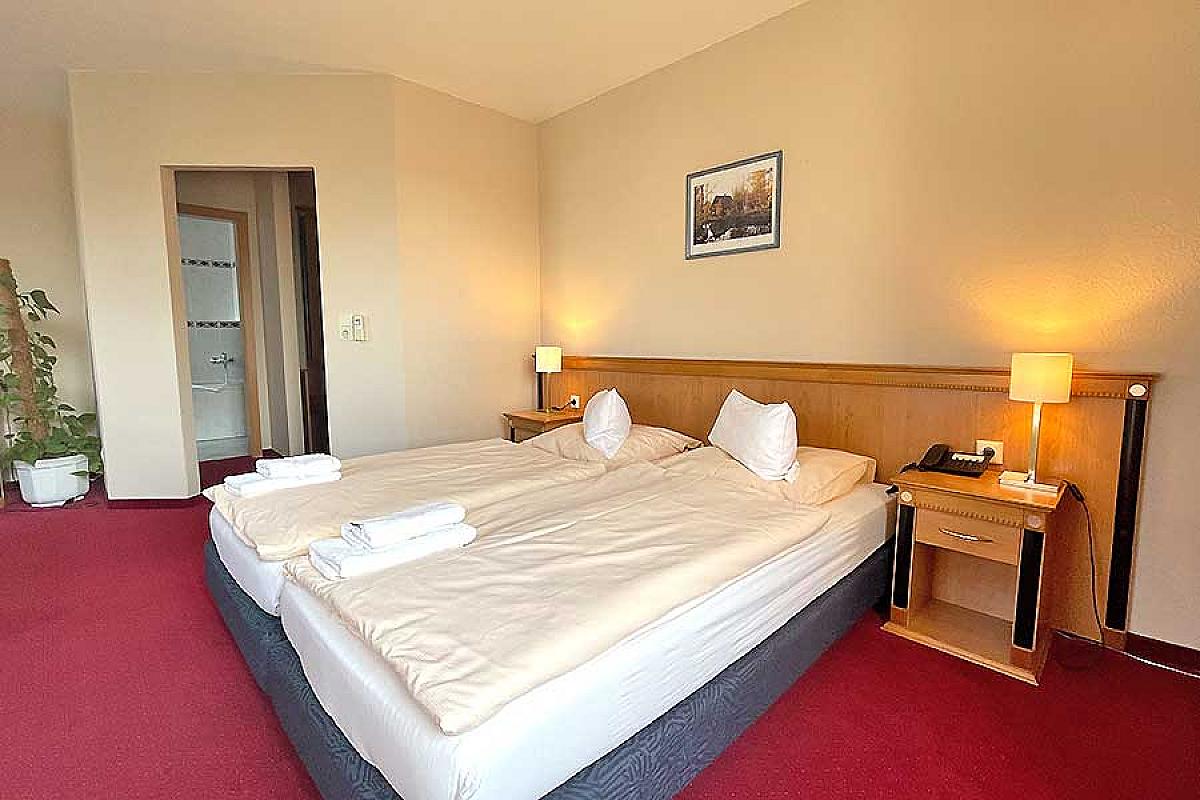 juniorsuite-standard-doppelbett_sia_20240710_31