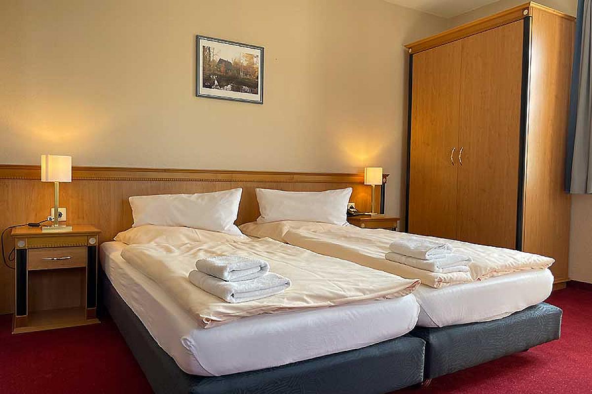 juniorsuite-standard-doppelbett_sia_20240710_39