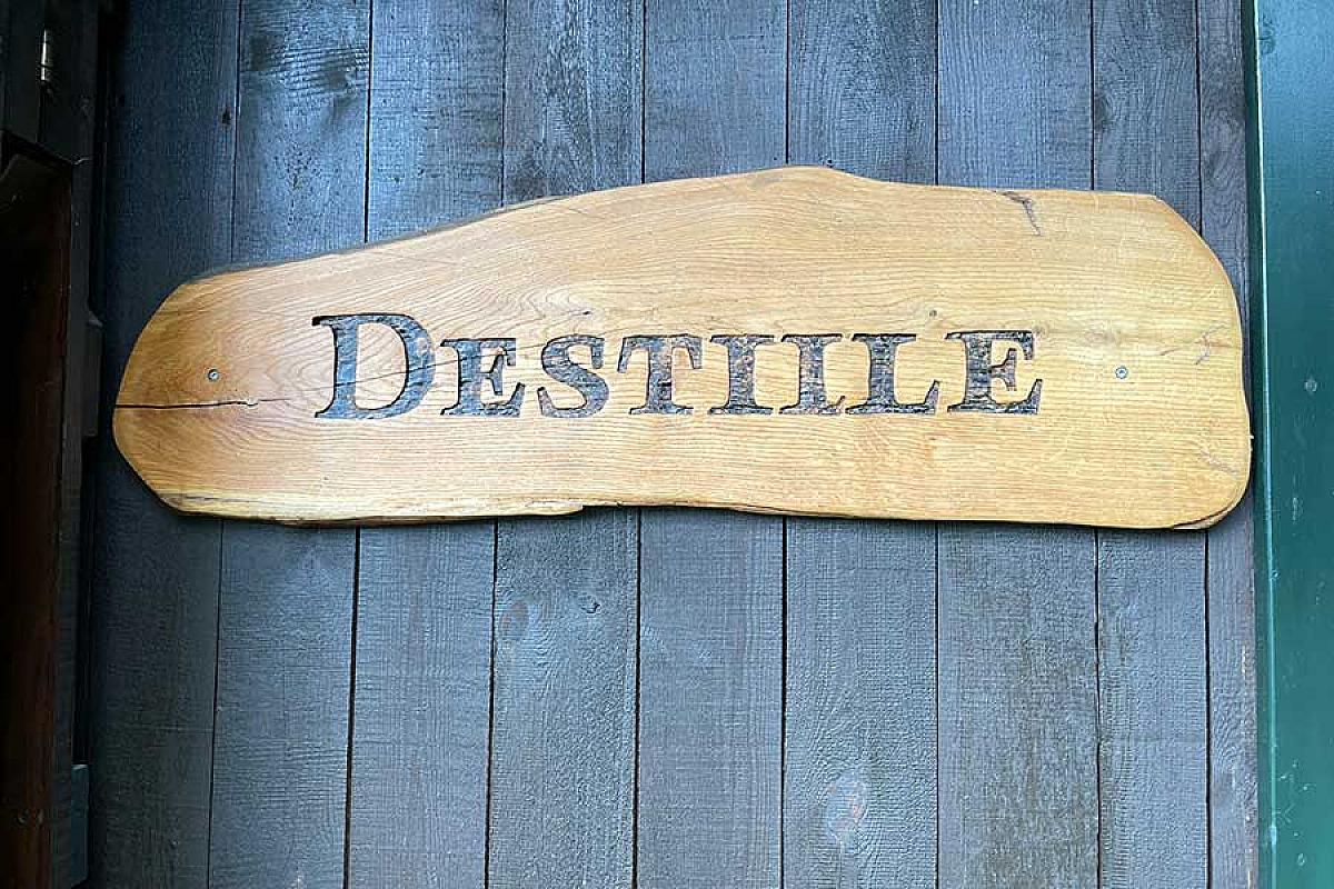 schild-destille-burger-hofbrennerei_img_0525