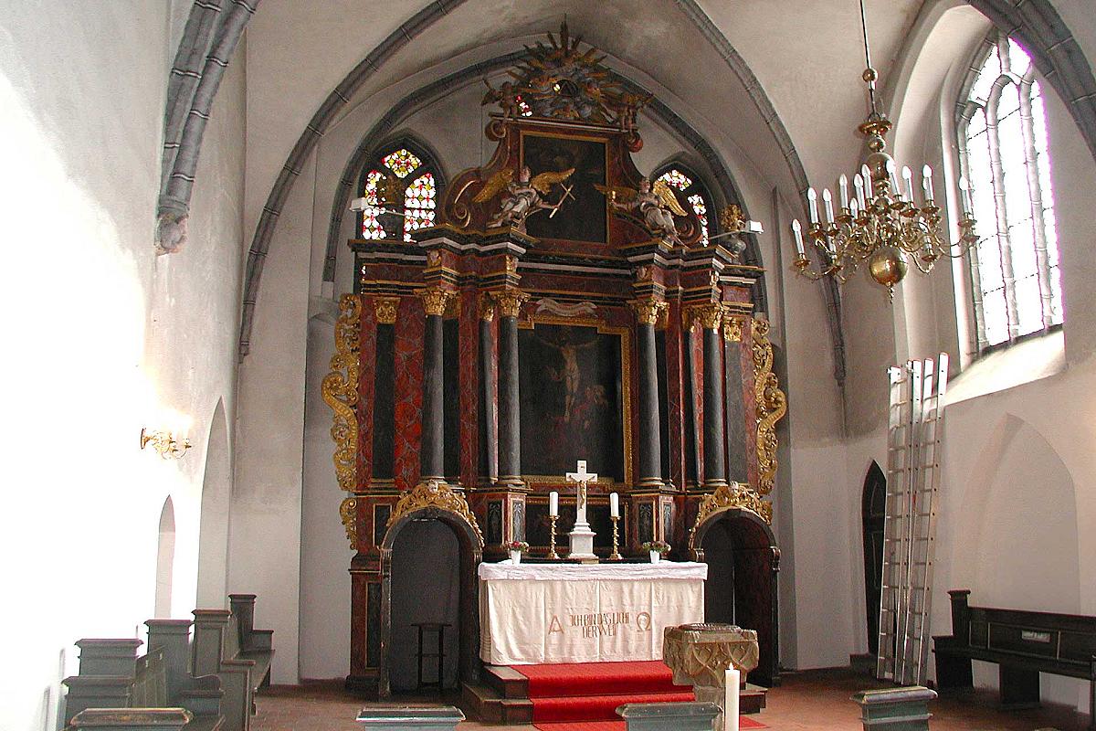 Touristinformation Cottbus - klosterkirche-cottbus-altar_p6210011