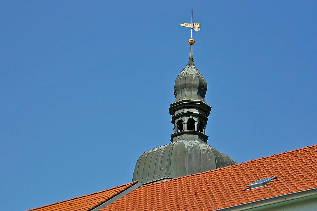 Touristinformation Lübben im Spreewald - paul-gerhardt-kirche-luebben-kirchturmspitze-aod_20090425_0978