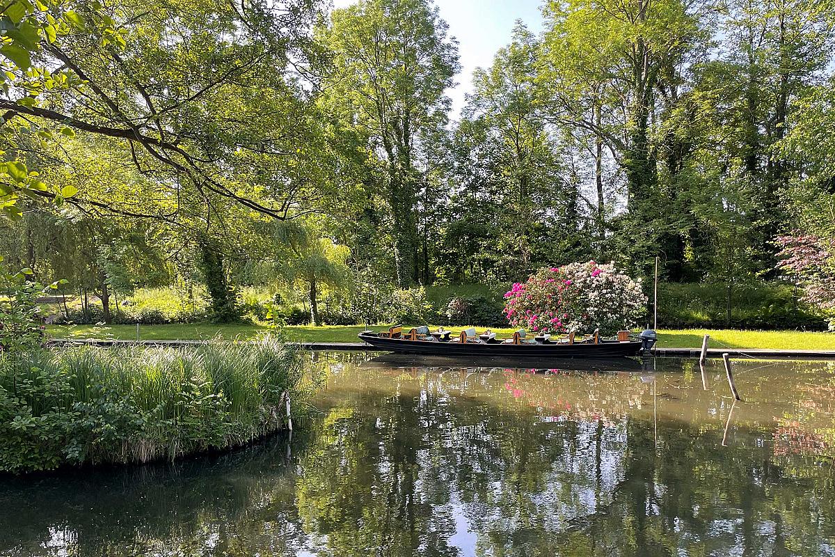 Fährmannsverein Flottes Rudel - tischkahn-am-hafen-flottes-rudel_sia_20230525_1