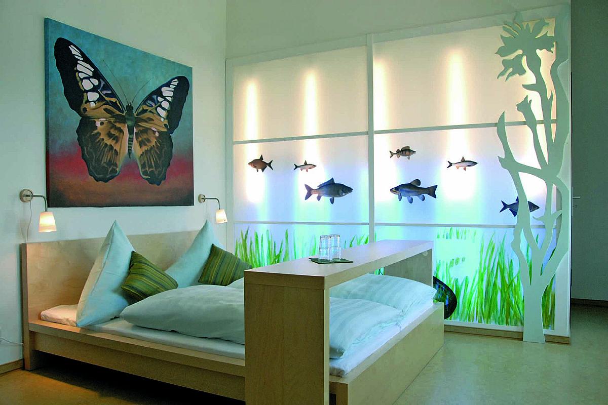 Spreewelten GmbH - doppelzimmer-unter-und-ueber-wasser