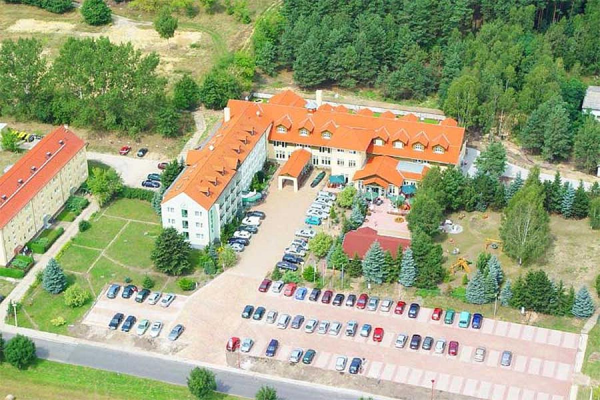 travdo Hotels - hotel-roggosen-luftbild