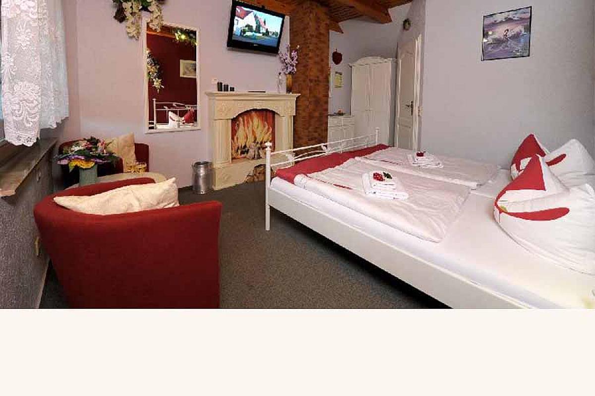 Pension & Wellness am Storchennest - Pension_und_Wellness_am_Storchennest_Romantikstube_FHD