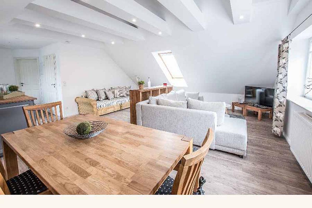 Exklusive Ferienwohnung am kleinen Leineweberfließ - Backround__20_von_39_