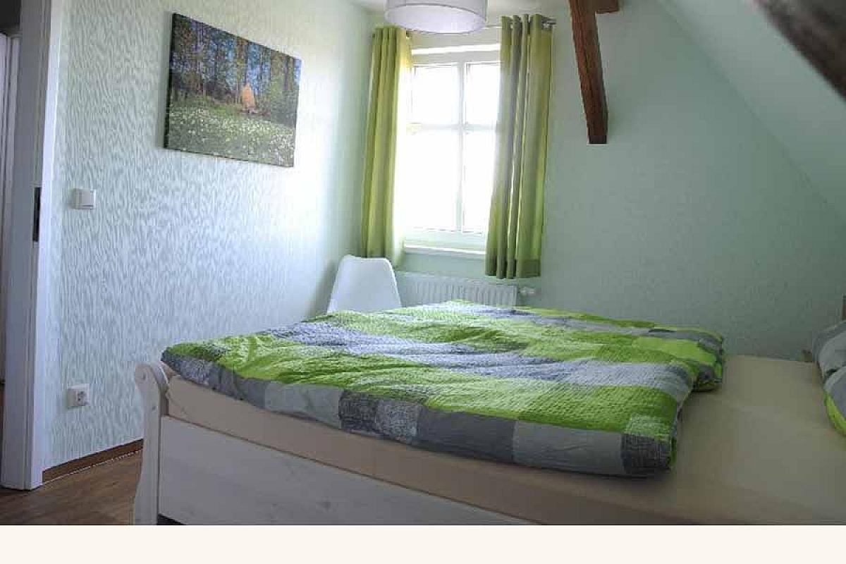 Ferienwohnungen Fam. Konzack "Am Sapollafließ" - Ferienwohnung-Else-Schlafzimmer