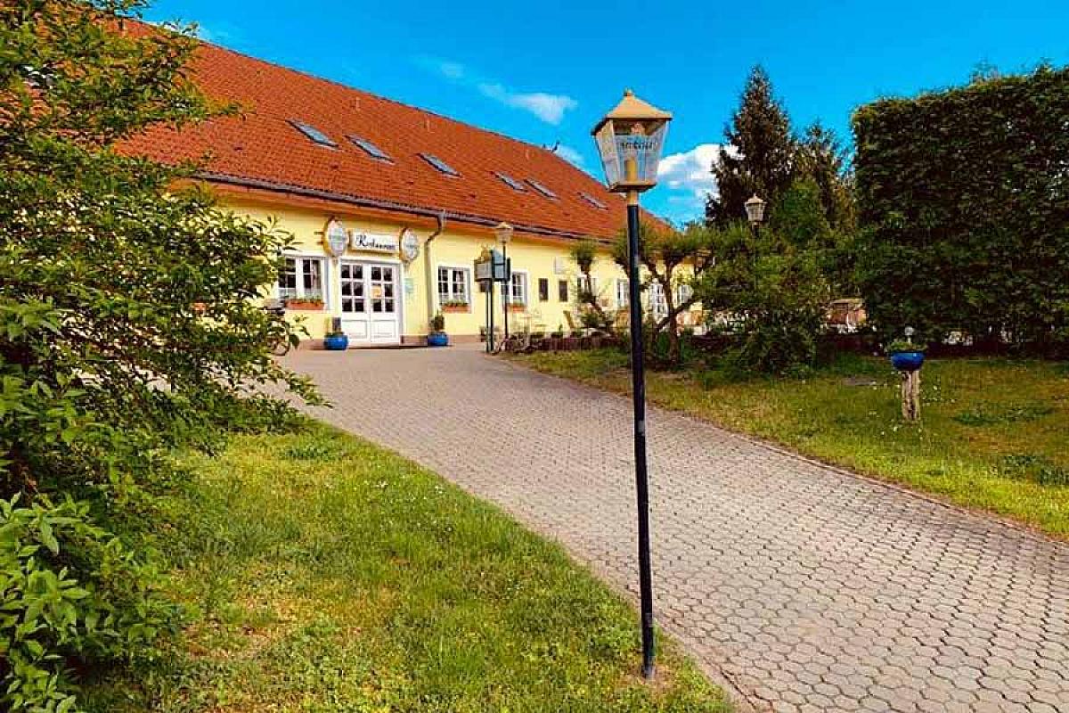 Hotel-Pension "Am Mühlberg" - 542