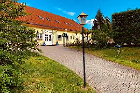 Bild Hotel-Pension "Am Mühlberg"